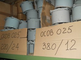    18 300 350 ()(8 910 390 6229) 